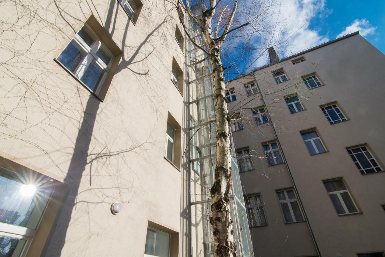 Mooeve Friedrichs Mid Apartment