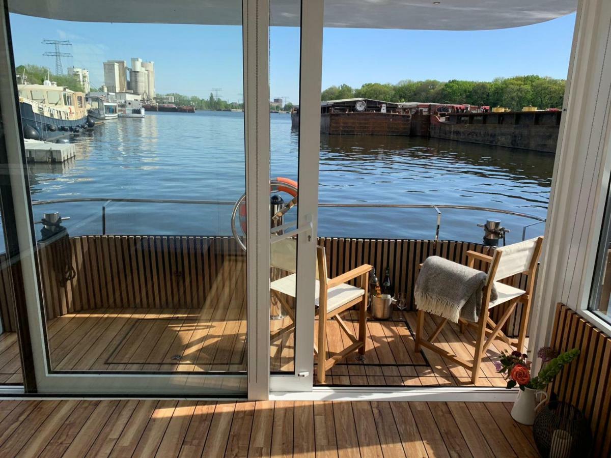 Spreeapartment Mara Botel 3*