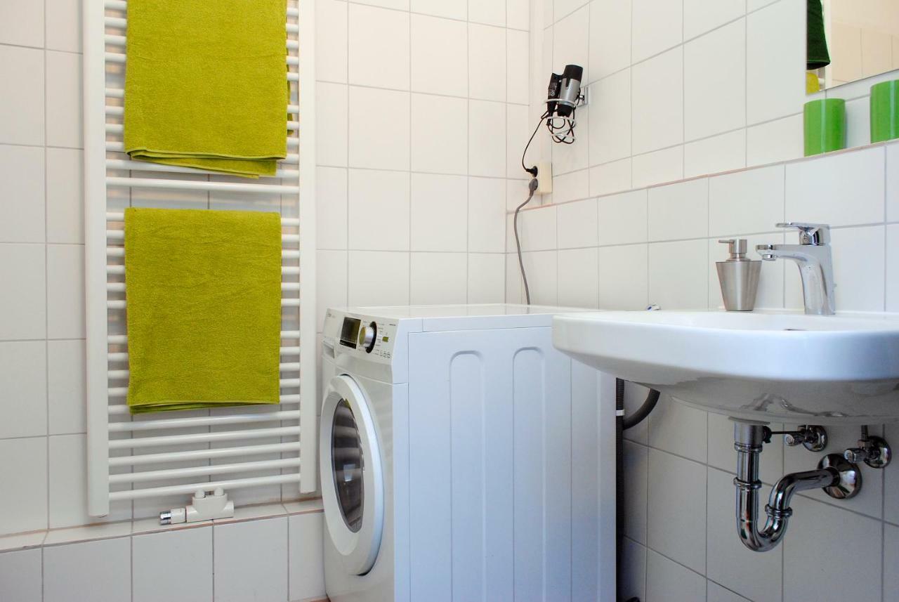 Apartment Ueber Dem Kino Toni