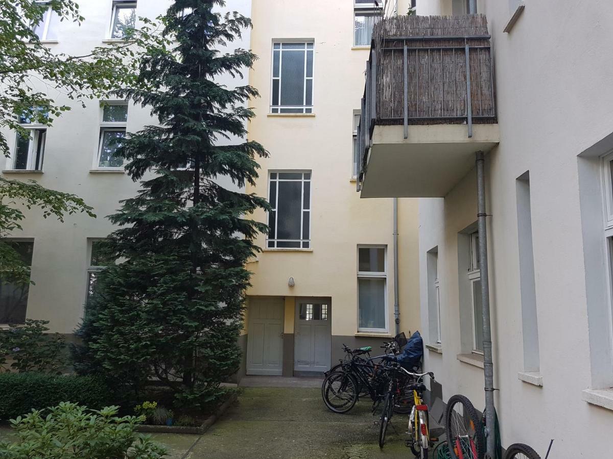 Apartment 15