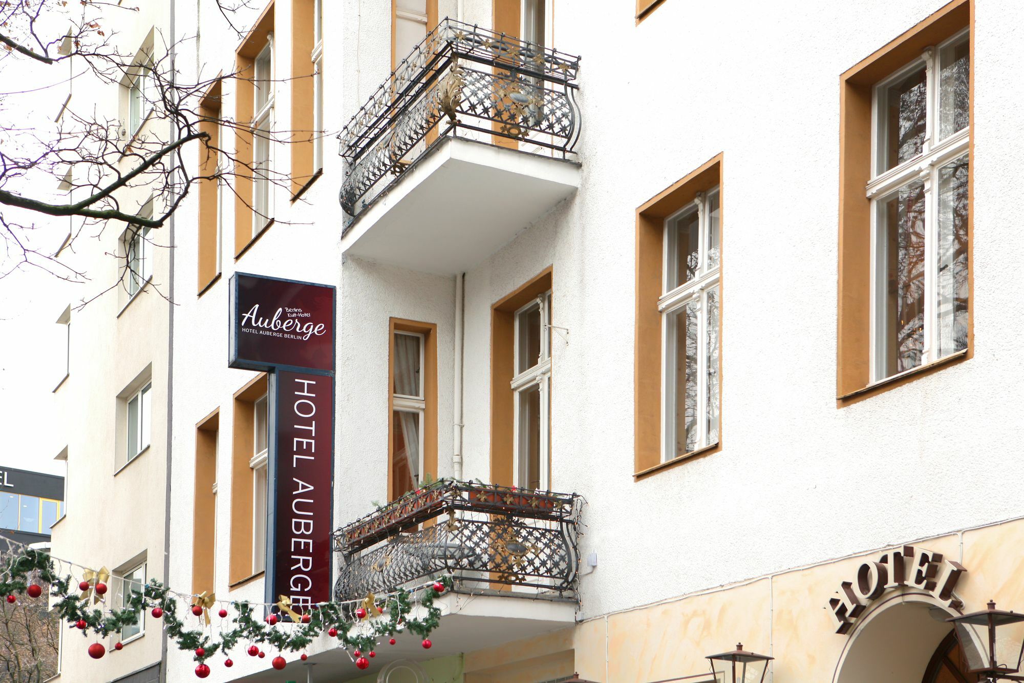 Safestay Hotel 3*