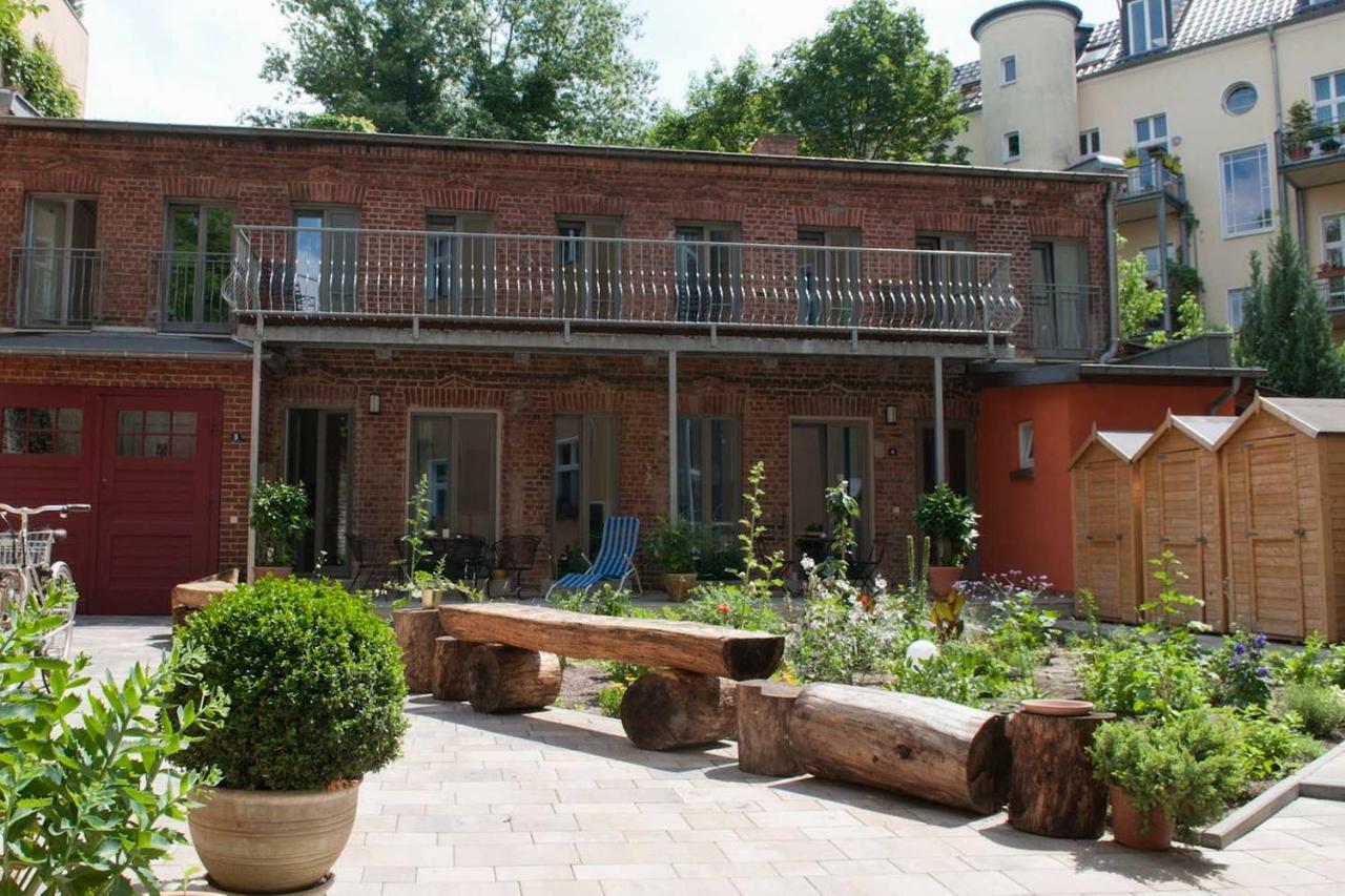 Beautiful And Cozy Remise For Up To 6 Guests Apartment Berlin