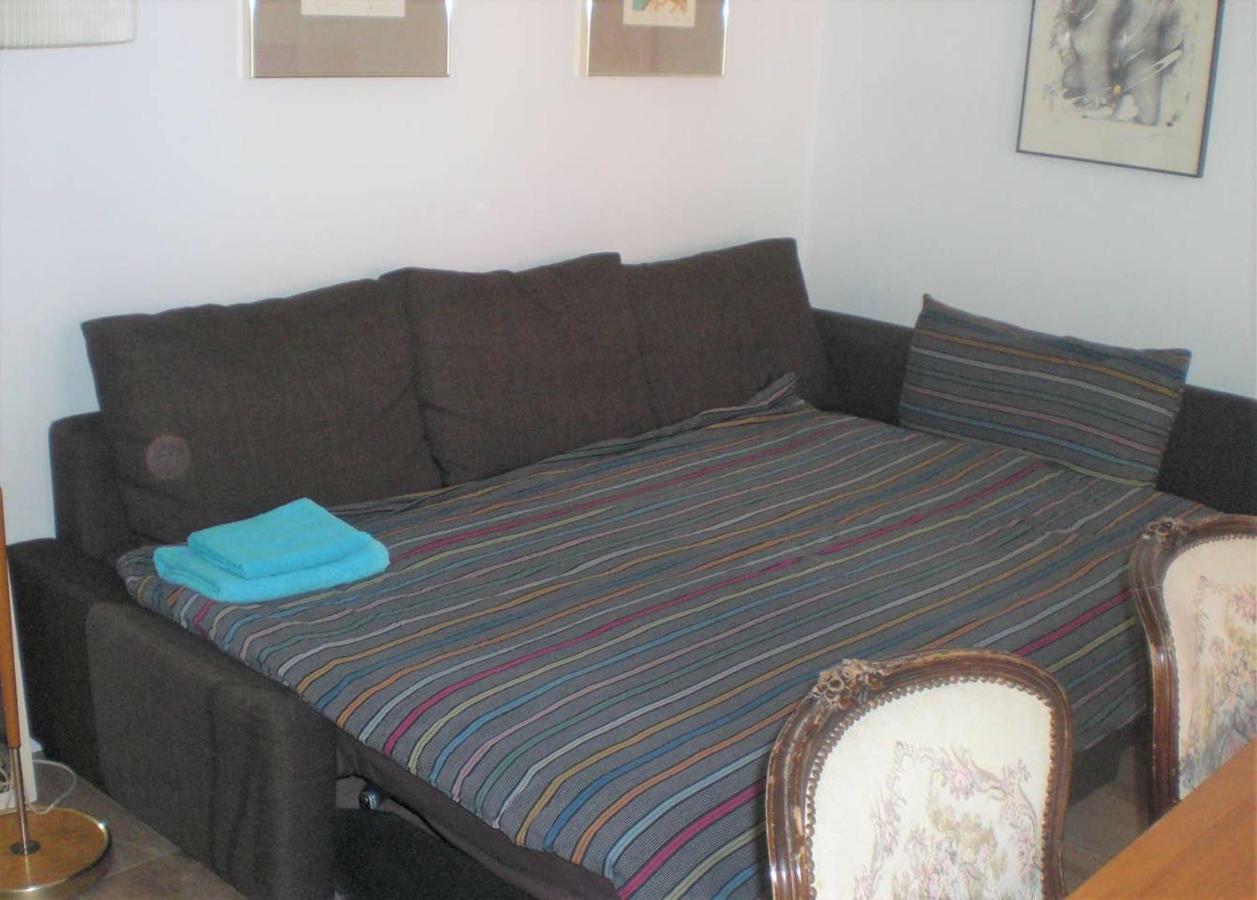 Beautiful And Cozy Remise For Up To 6 Guests Berlin