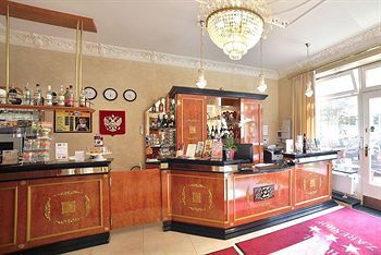 Hotel & Zarenhof Mitte 3*