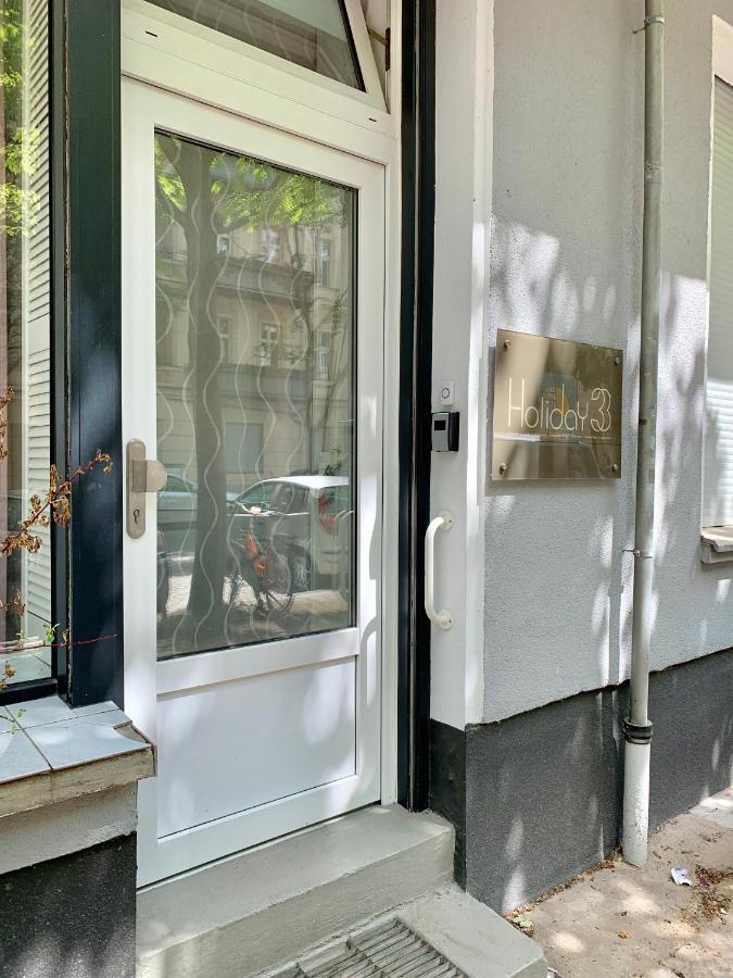 Apartment 33 H S-bahn Schoenhauser Allee Berlin