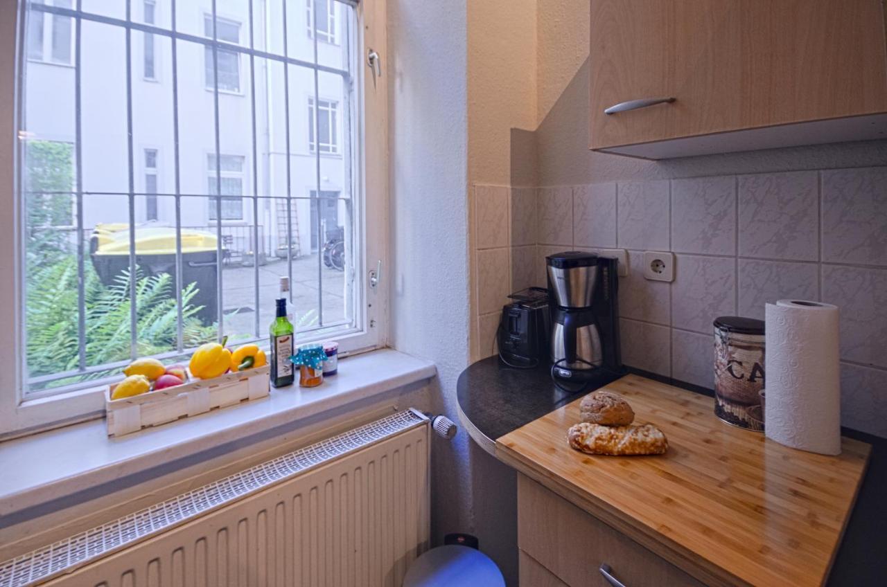 Mit 2 Baedern Apartment Berlin