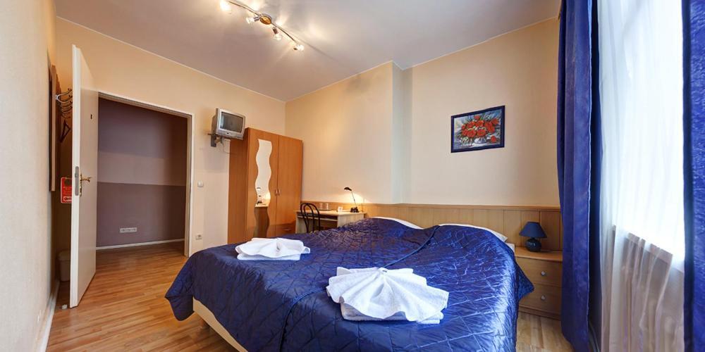 Gasthof Hotel-pension Am Savignyplatz 2*