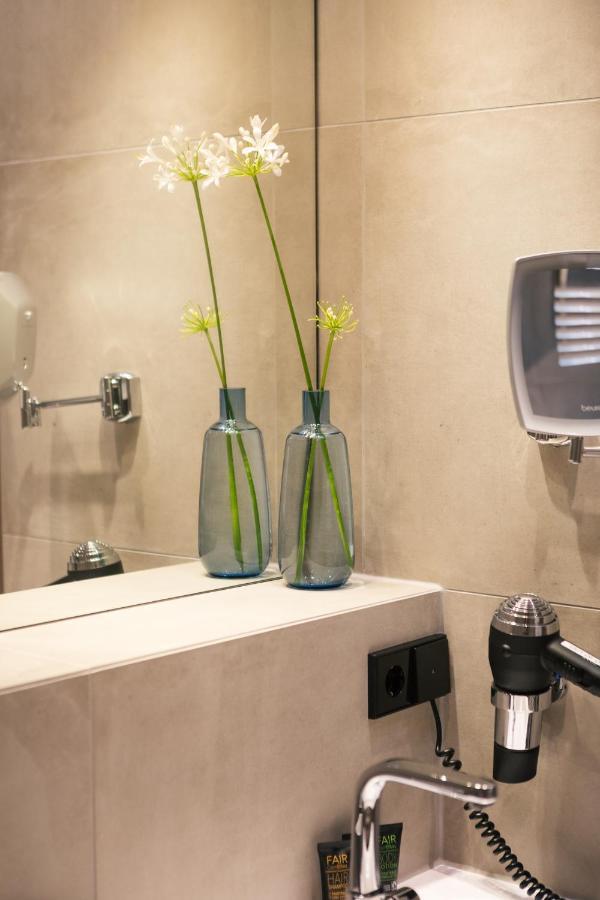 Downtown Mitte 4*