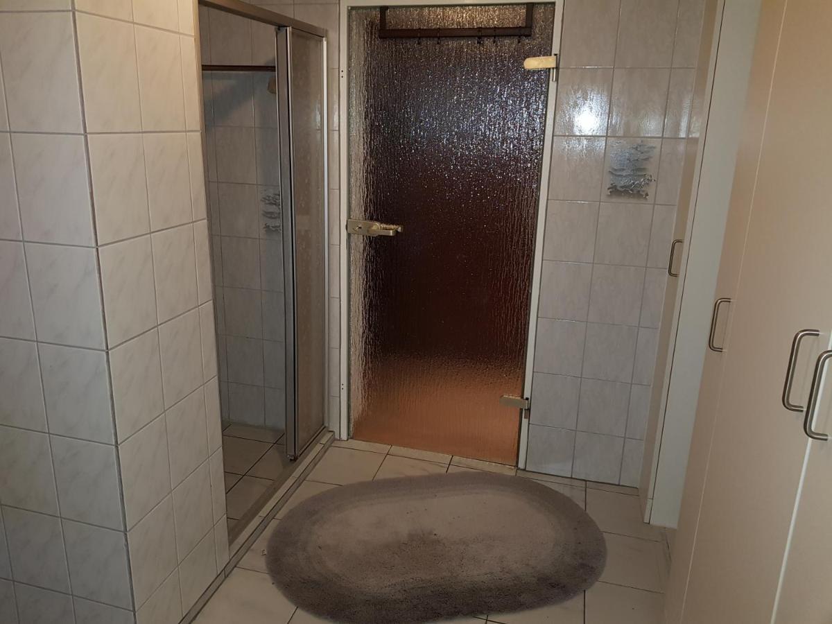 4 Sterne Souterrain Alt-mariendorf Lejlighed