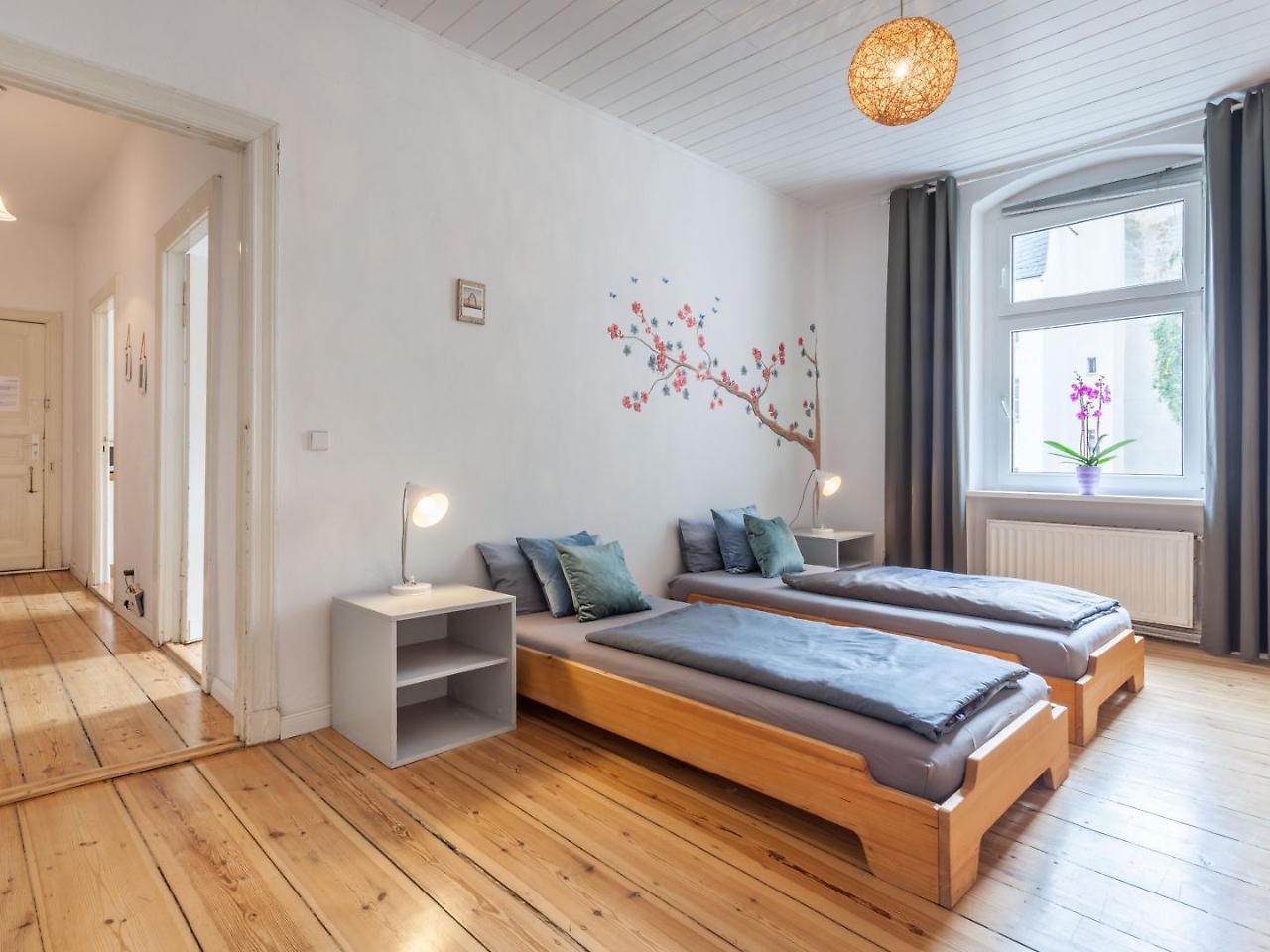 Wilhelmshavener 3br In Downdown Moabit *