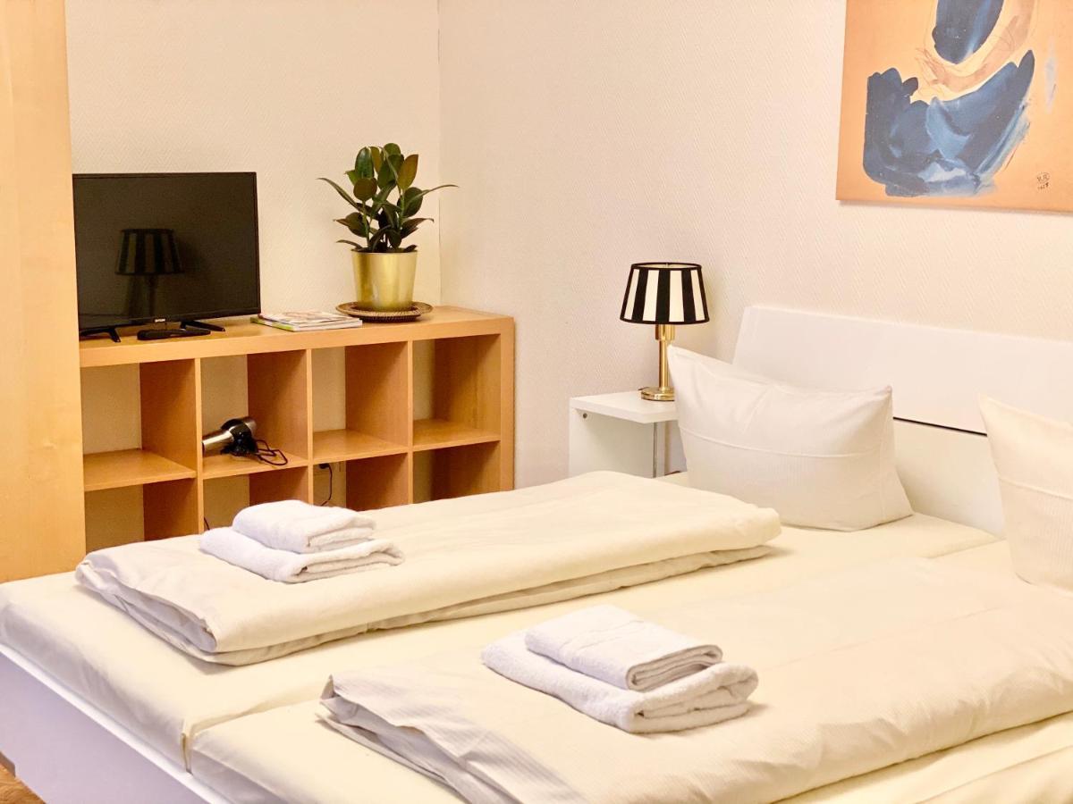 Hotel Arena - Mitte 2*