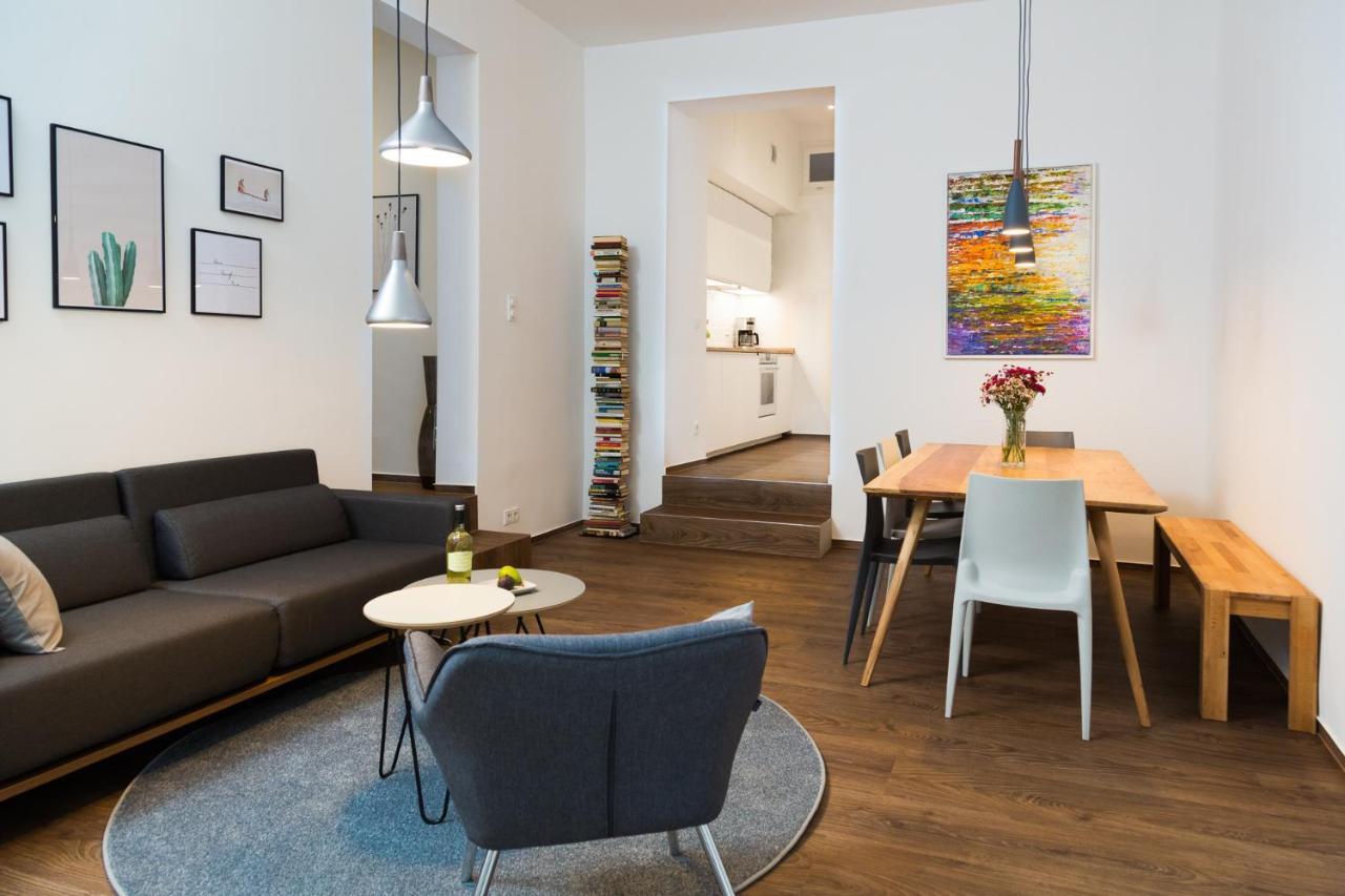 Apartment Bensimon Charlottenburg *