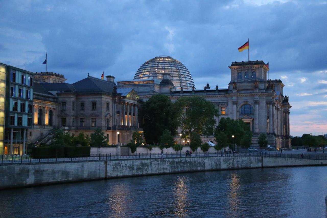 Holiday Near Central Station Apartment Berlin