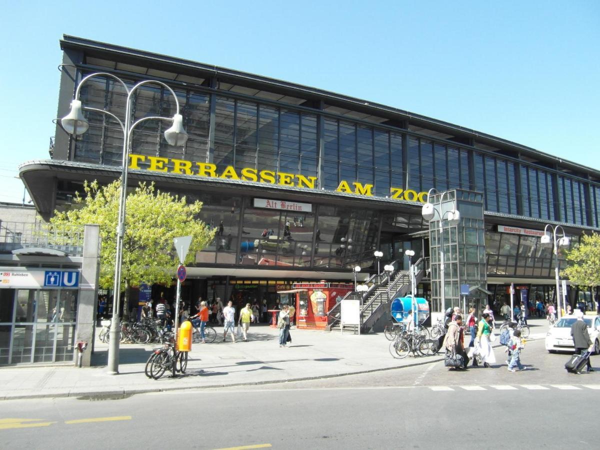 Holiday Near Central Station *
