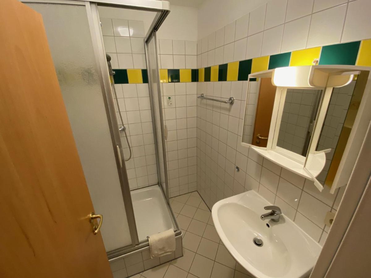 Bornholmer Hof Im Prenzlauer Berg 3*
