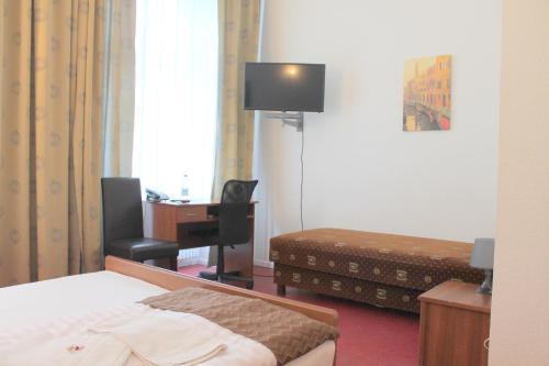 Amelie Hotel 3*