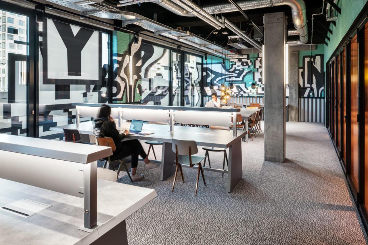 The Social Hub Alexanderplatz Hotel 4*
