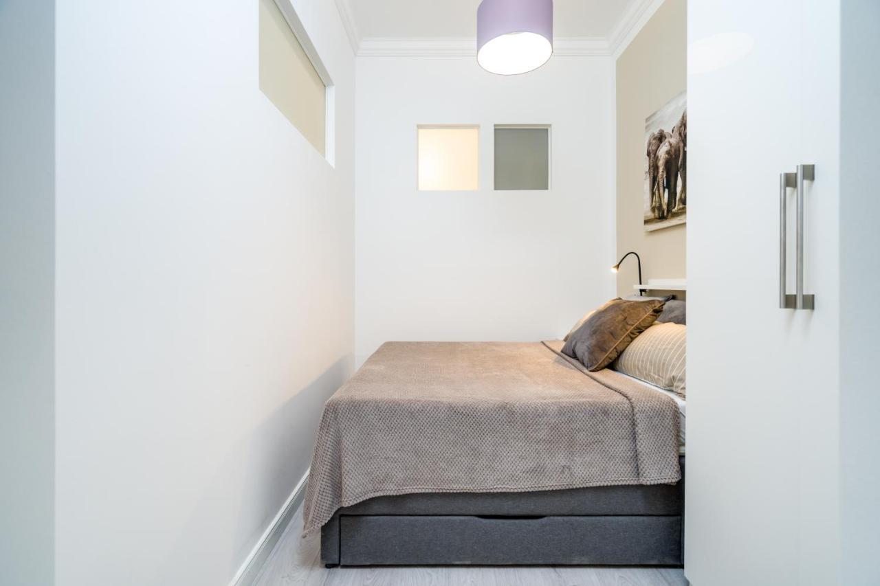 The Lohmeyerstr Vh Links, 2 Bedroom Up To 5 People * Berlin