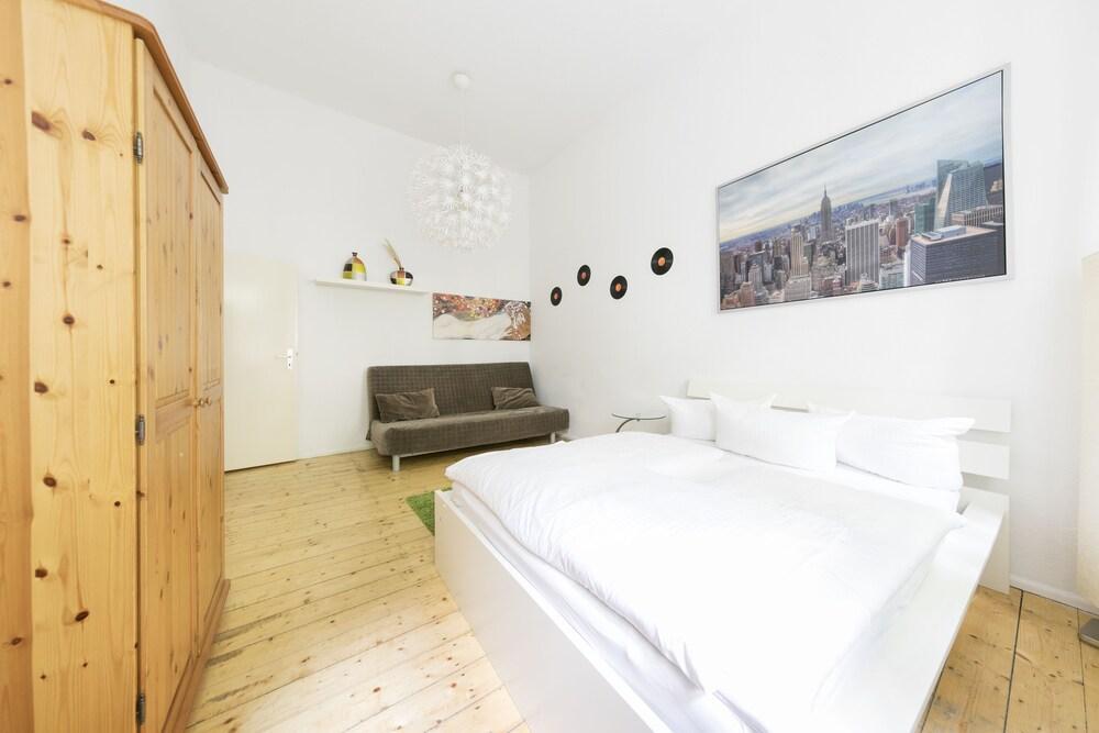 Niederbarnimstrasse Apartment Berlin