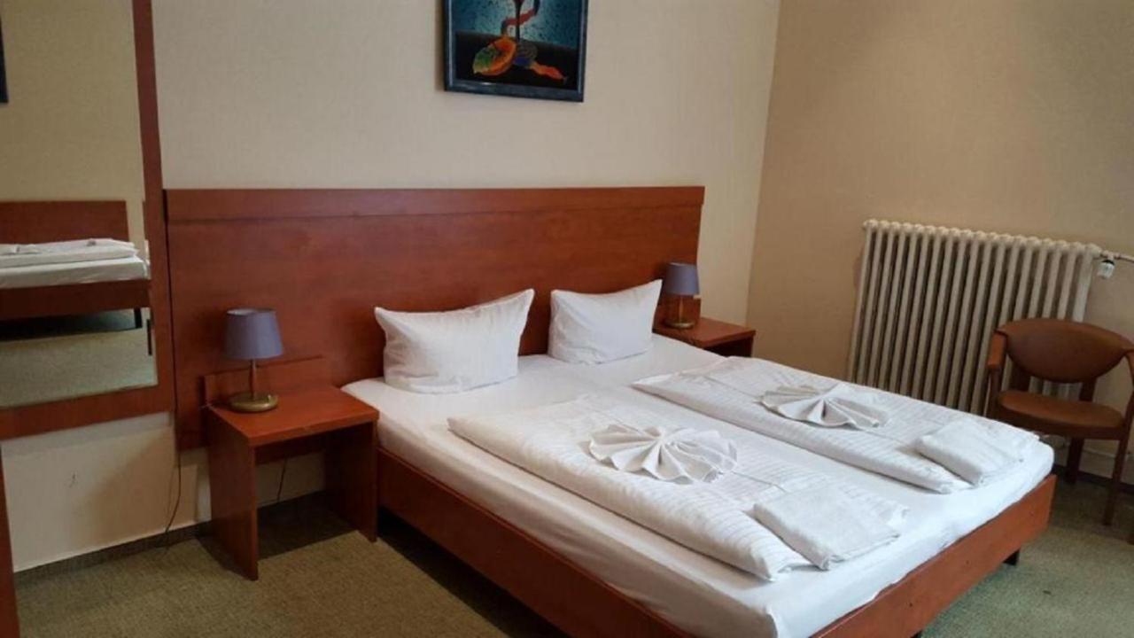 Am Kurfuerstendamm Hotel