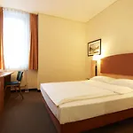 Intercityhotel Berlin Ostbahnhof