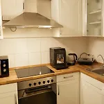 95M2 Loft Apartment Mit Terasse 1B 2R Kreuzberg