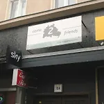 Come 2 Friends Apartmenthaus
