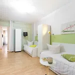 Schönes 2-Zimmer-Apartment in Kollwitzplatz-Nähe