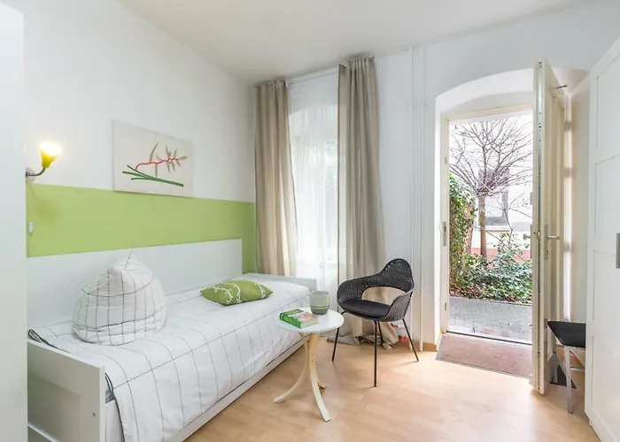 Schönes 2-Zimmer-Apartment in Kollwitzplatz-Nähe