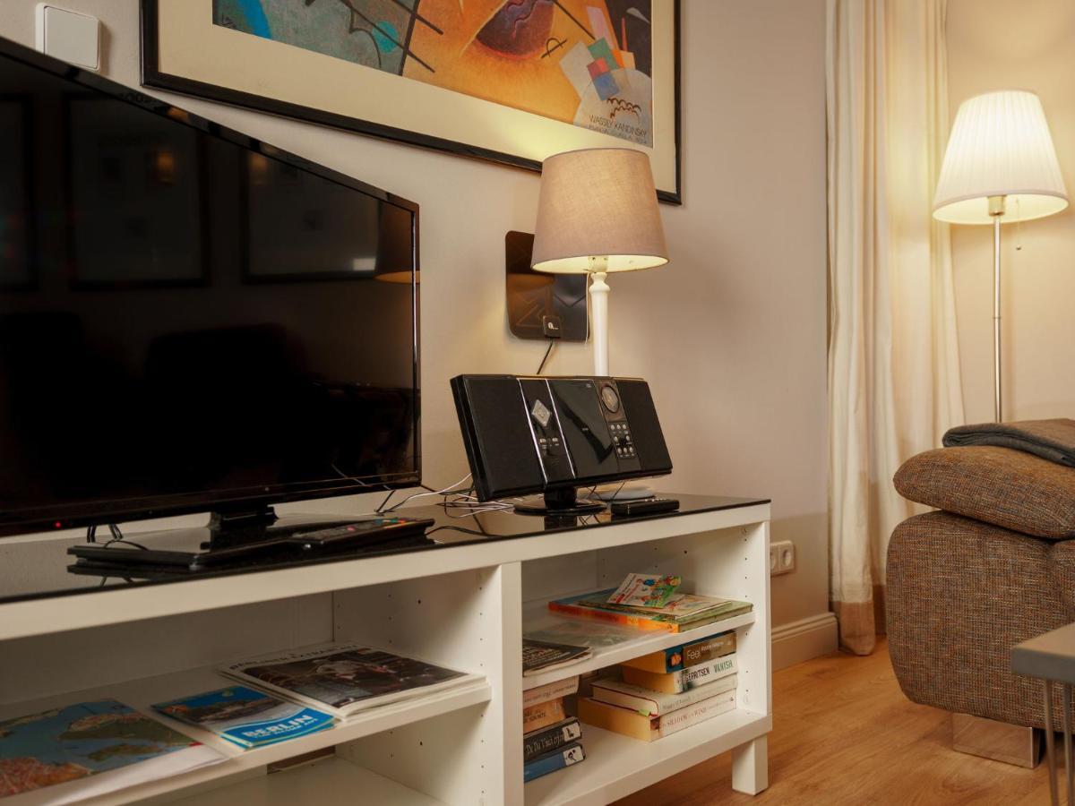 Striking Apartment Near Lake In Wannsee Berlin