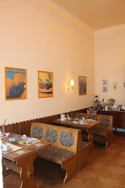Guest house Columbus Am Kurfurstendamm 2*