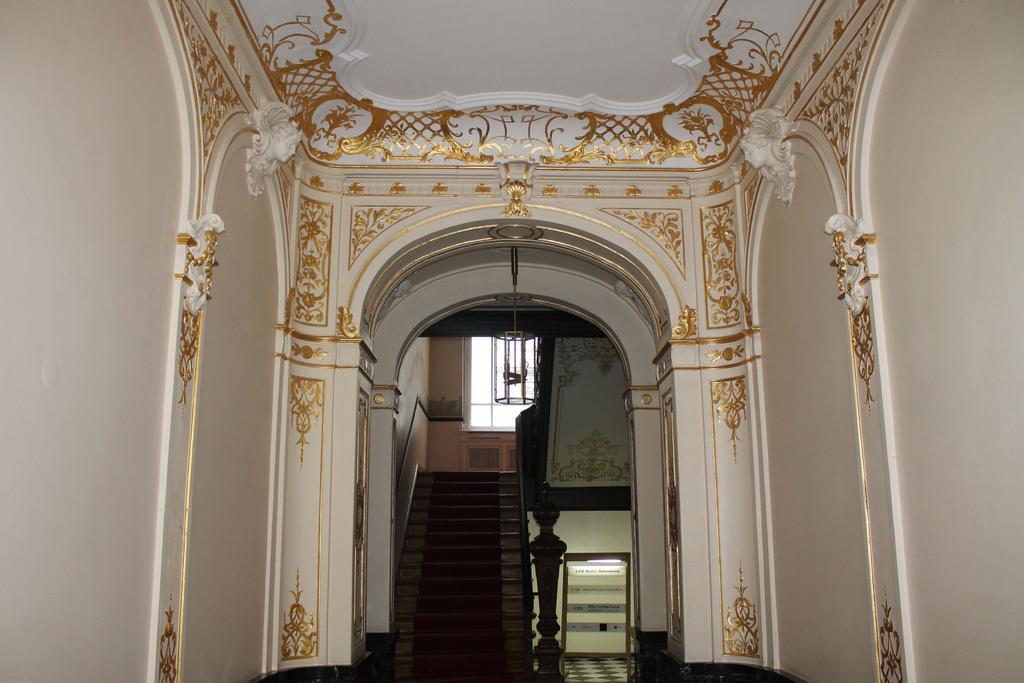 Columbus Am Kurfurstendamm Guest house 2*