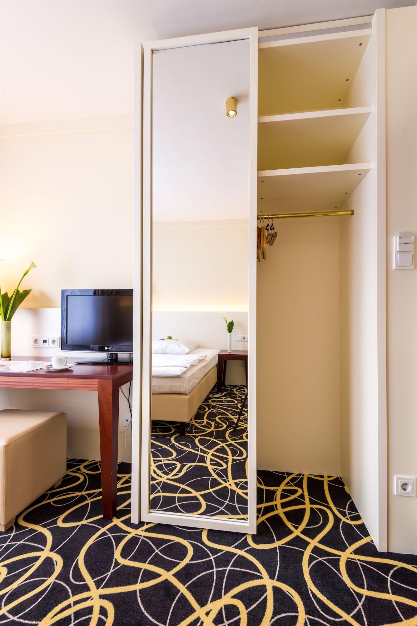 Hotel Relexa Stuttgarter Hof 4*