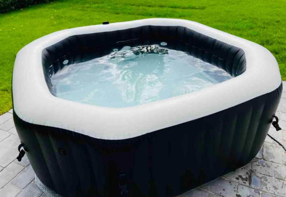 Haushälfte Mit Garten, Kamin, Grill&whirlpool Nähe Ber Berlin