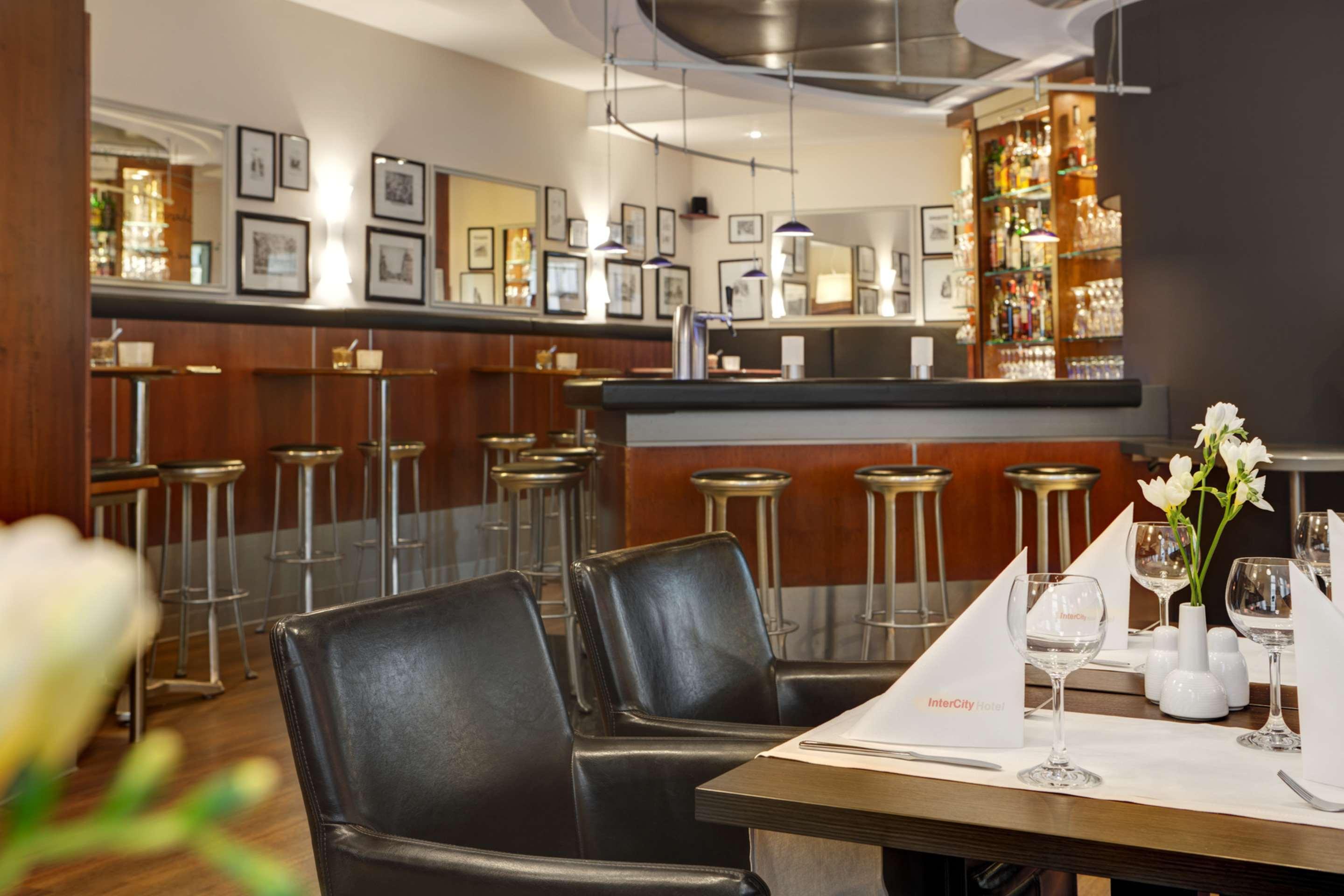 Intercityhotel Ostbahnhof 3*