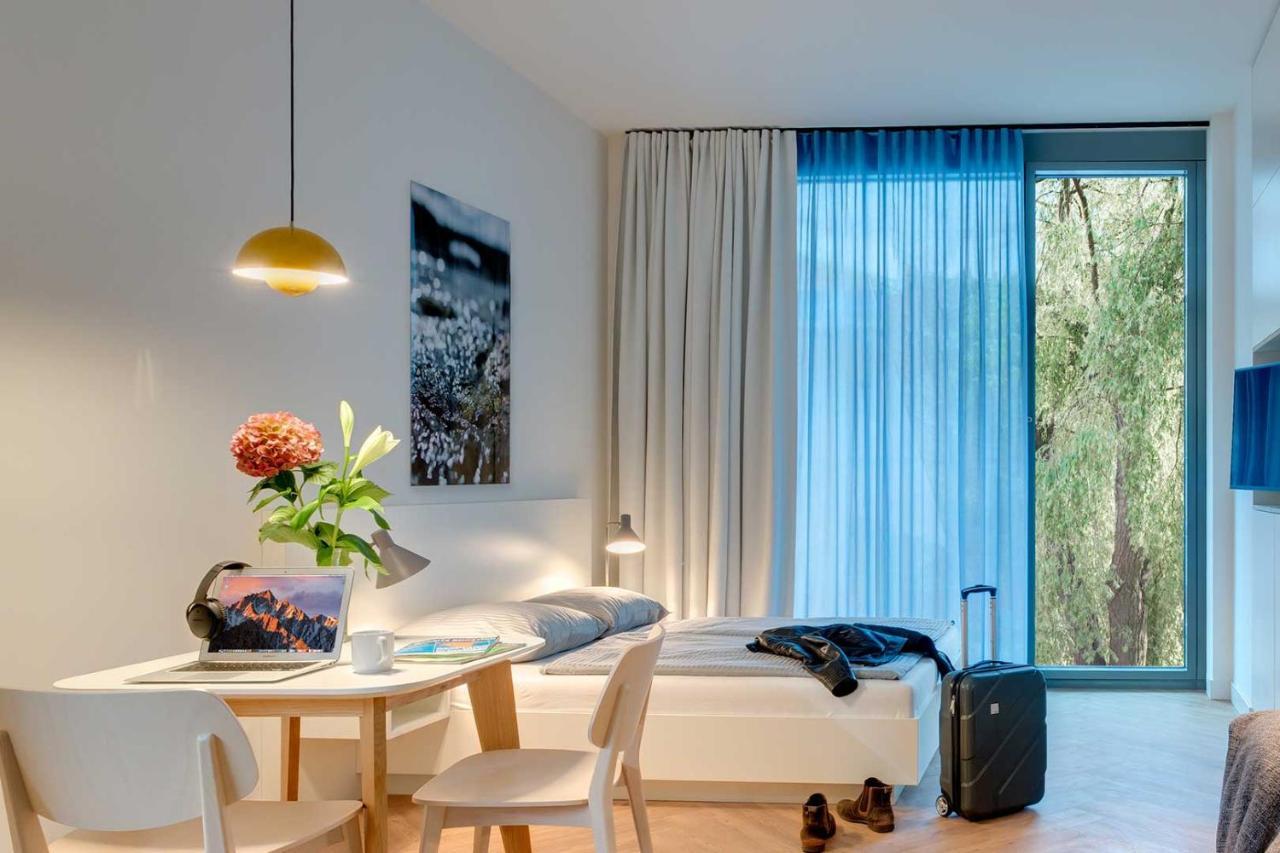 Smartments Business West 3*