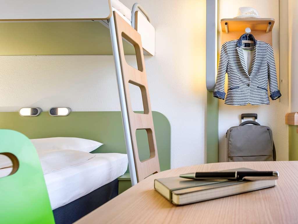 Hotel Ibis Budget Ost *