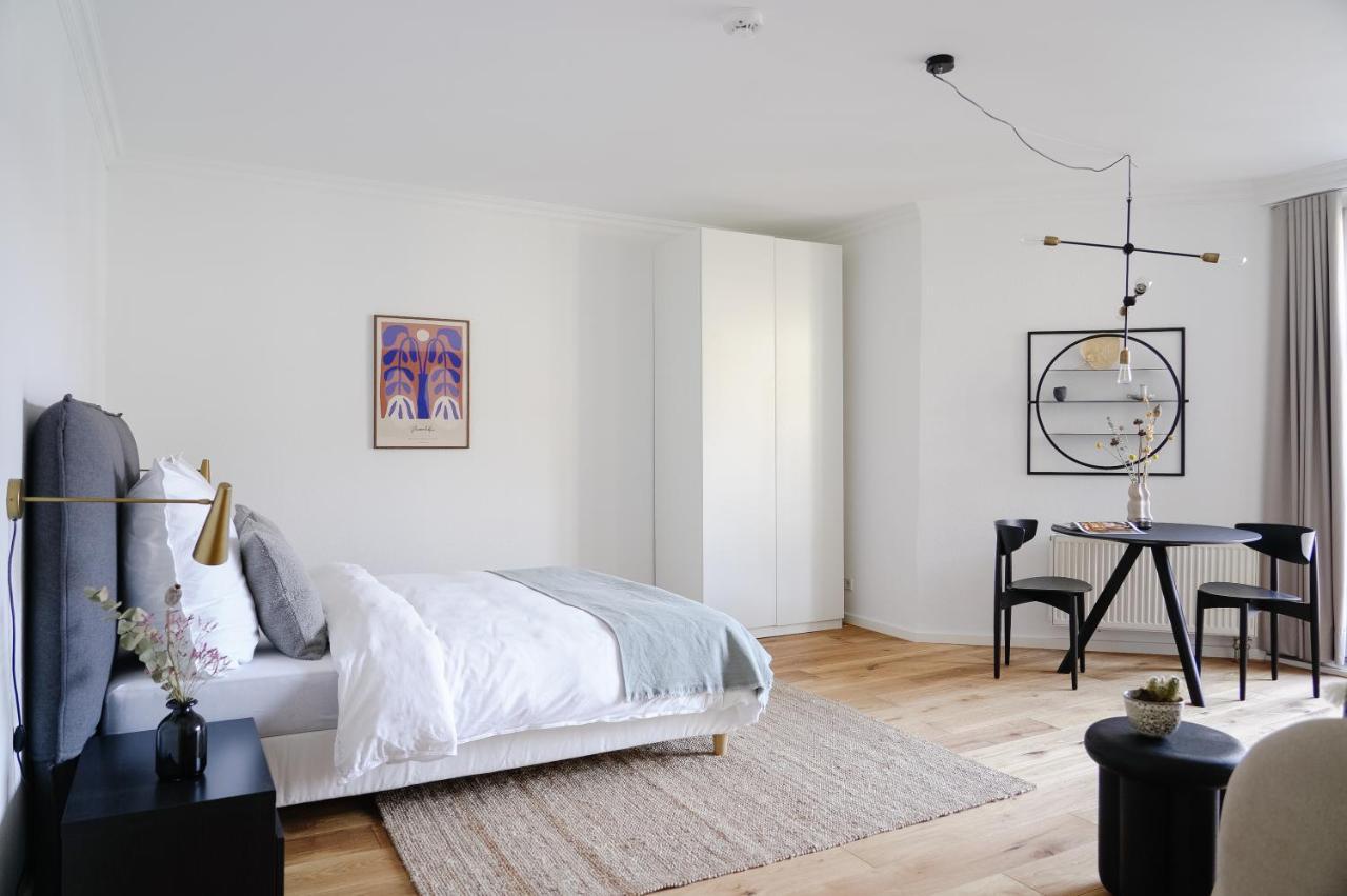 Apartment R7