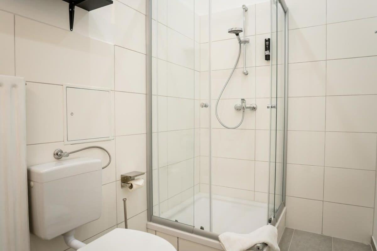Spacious 3br Ac Self Check-in Street Parking Lejlighed *