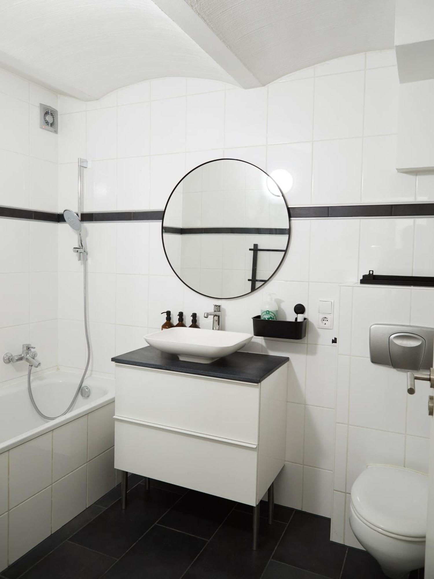95m2 Loft Mit Terasse 1b 2r Kreuzberg *
