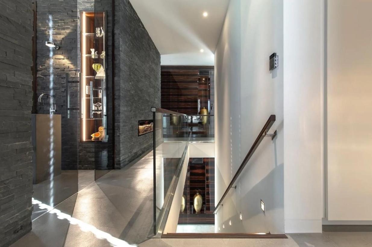 Ultra Luxury Penthouse With Pool Berlin
