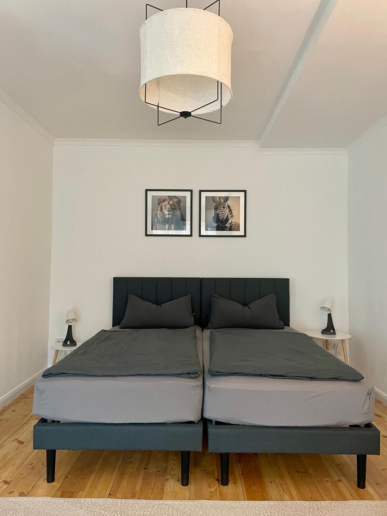 Dene Living * Berlin