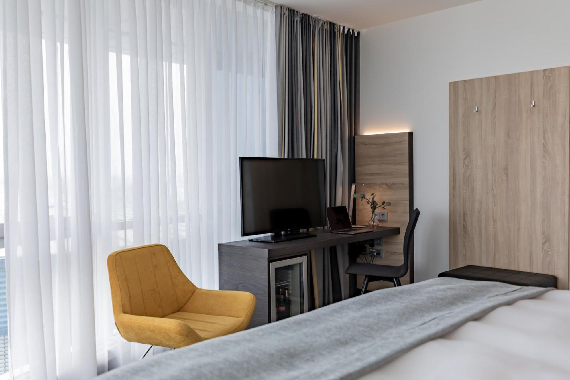 Garner - Spandau By Ihg 4*