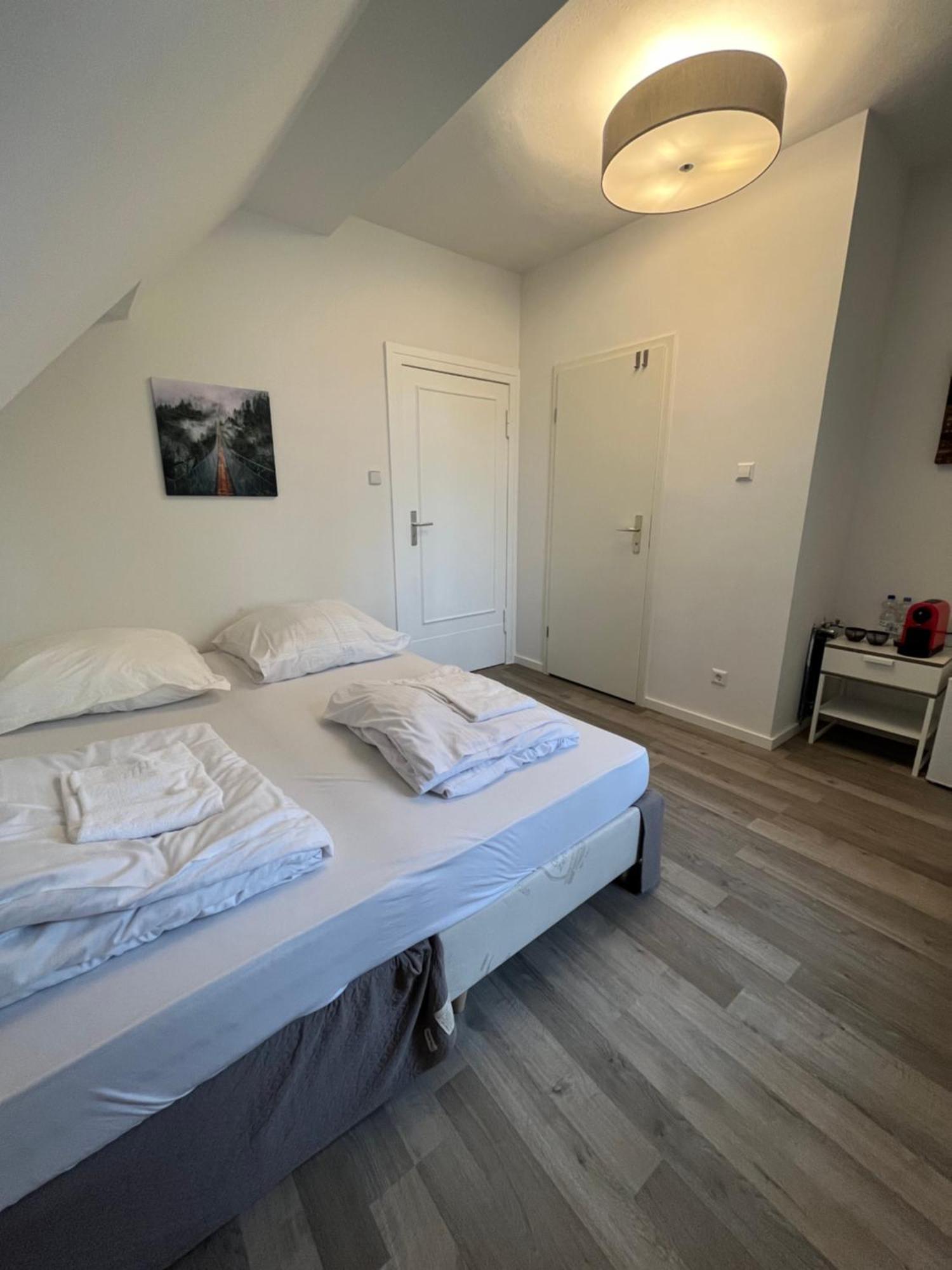 Bed & Breakfast King David Garden *