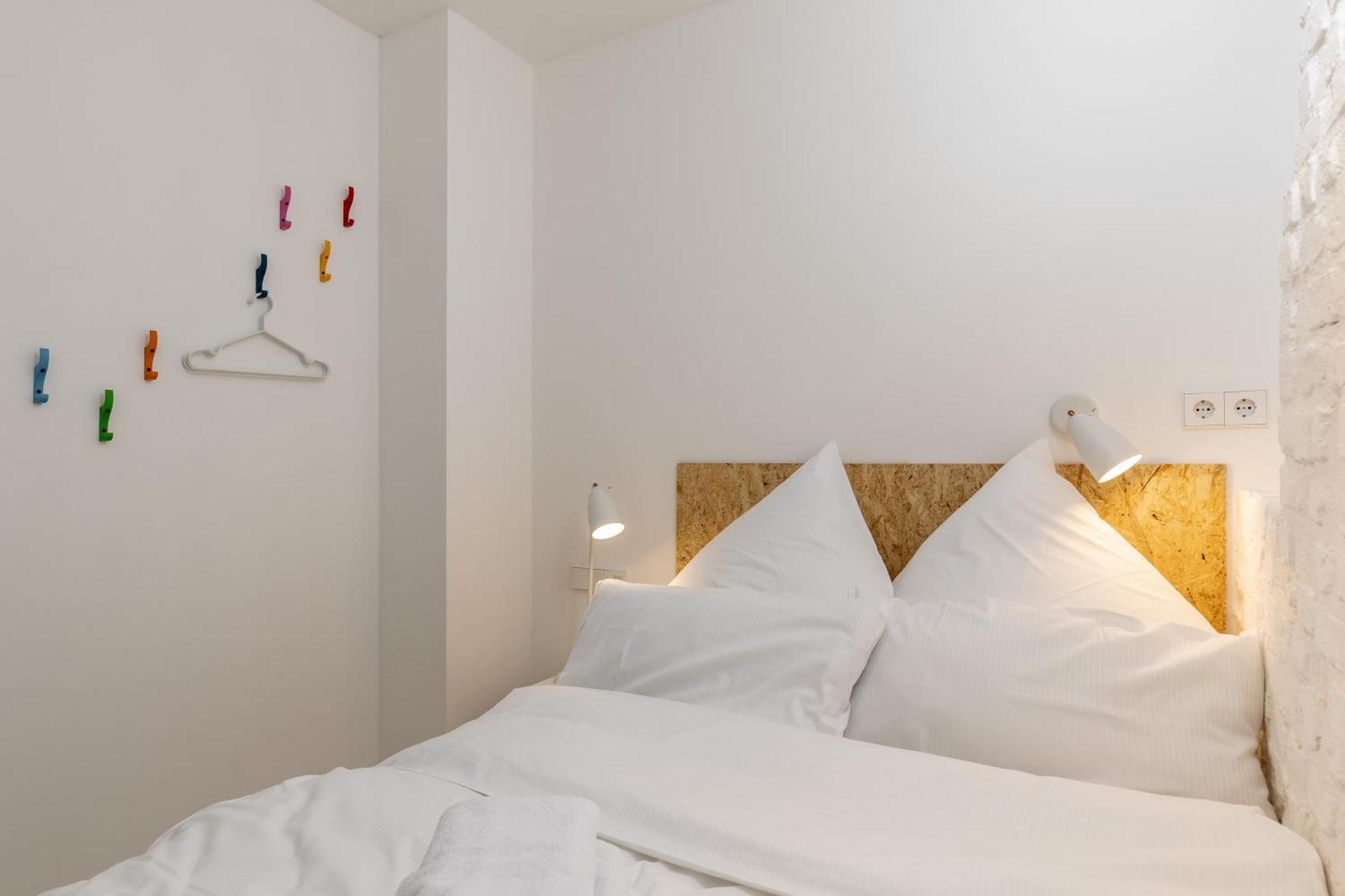 Coolest In Berlin, Easy Check-in, Close To Center, Youngster Maisonette #7 Apartment