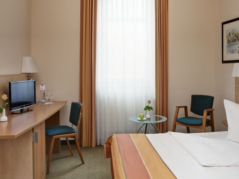 Intercityhotel Ostbahnhof 3* Berlin