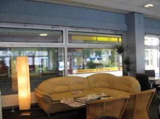 Amadeus Hotel *