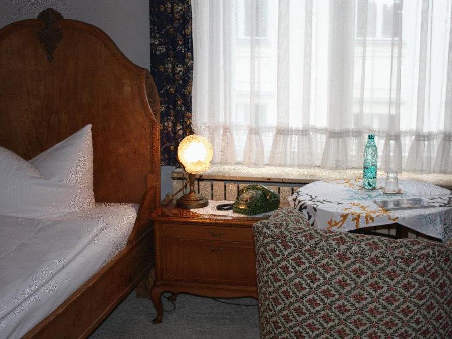 Columbus Am Kurfurstendamm Guest house 2*