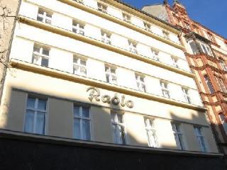 Come 2 Friends Apartmenthaus