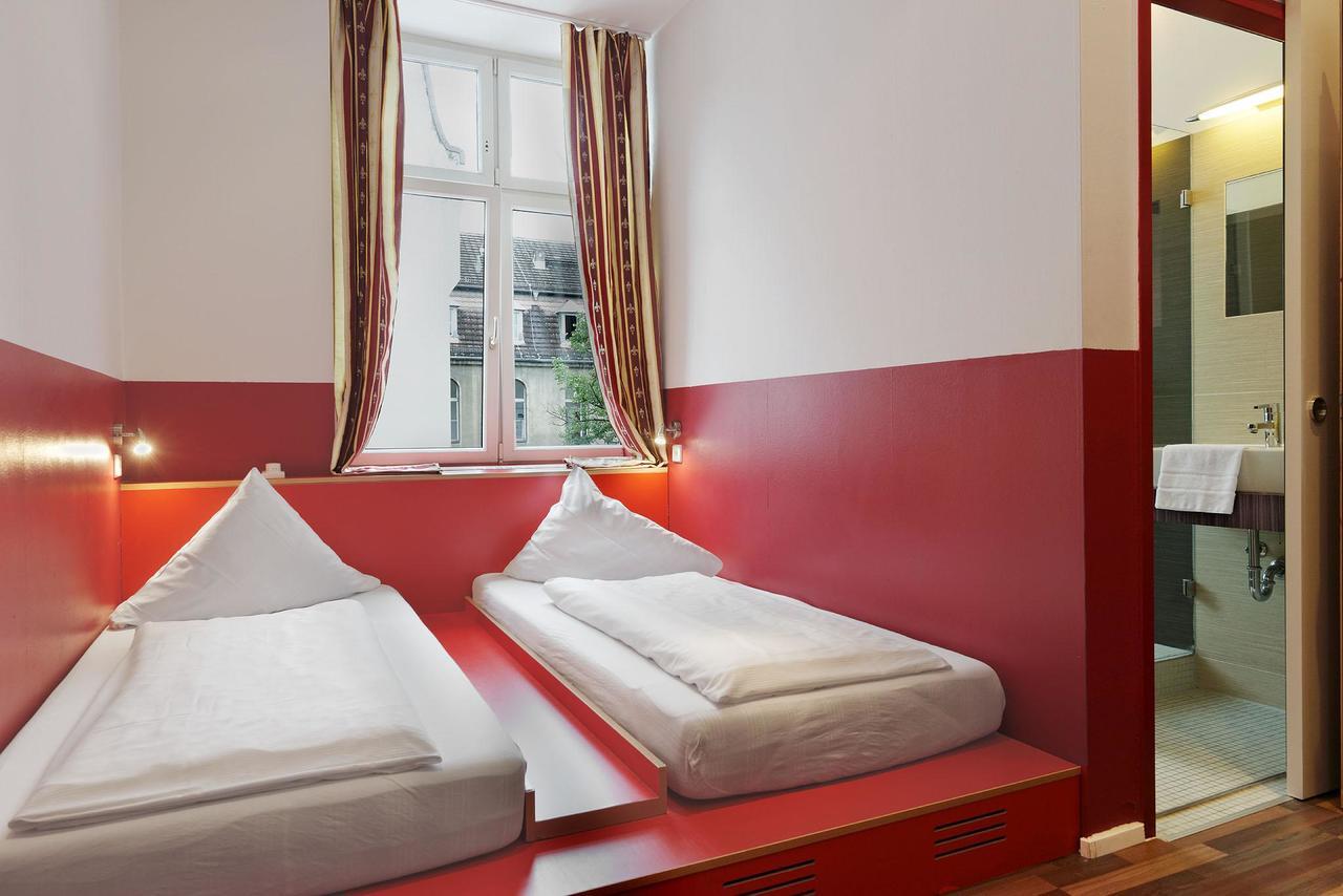Ballhaus Hostel
